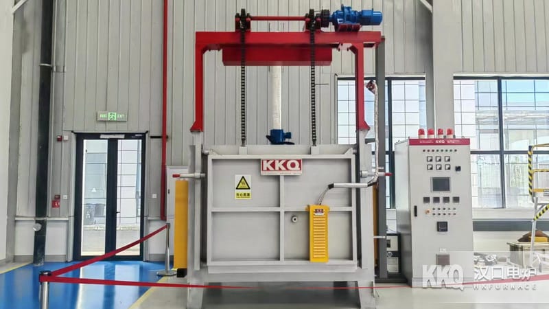 航空發(fā)動機(jī)箱式熱處理爐